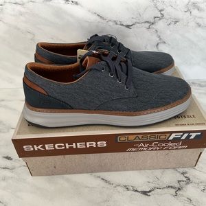 Sketcher’s Men’s Moreno Oxford